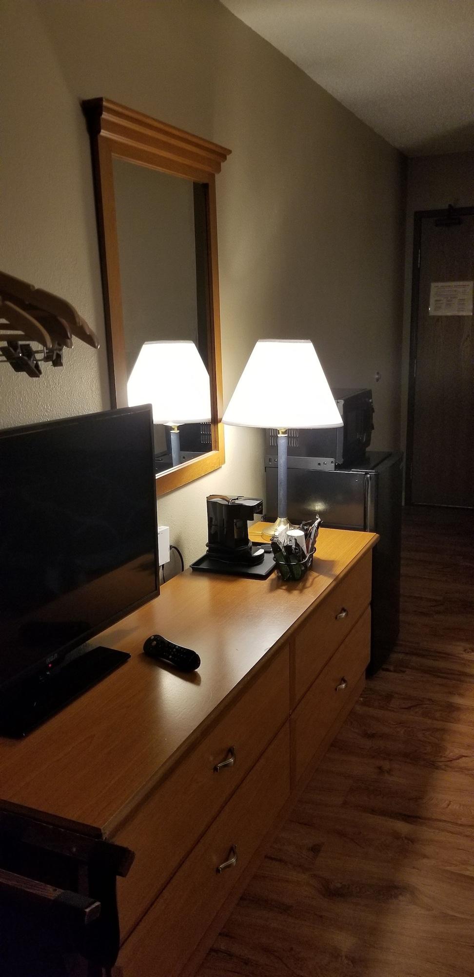 Super 8 By Wyndham East Stroudsburg - Poconos Hotell Eksteriør bilde