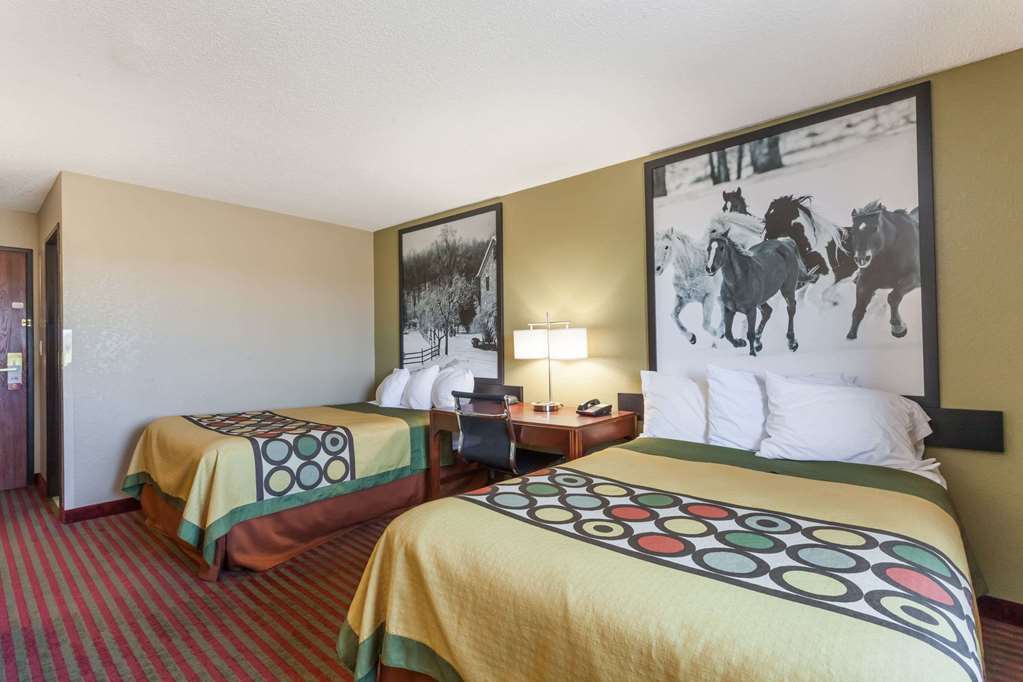 Super 8 By Wyndham East Stroudsburg - Poconos Hotell Rom bilde