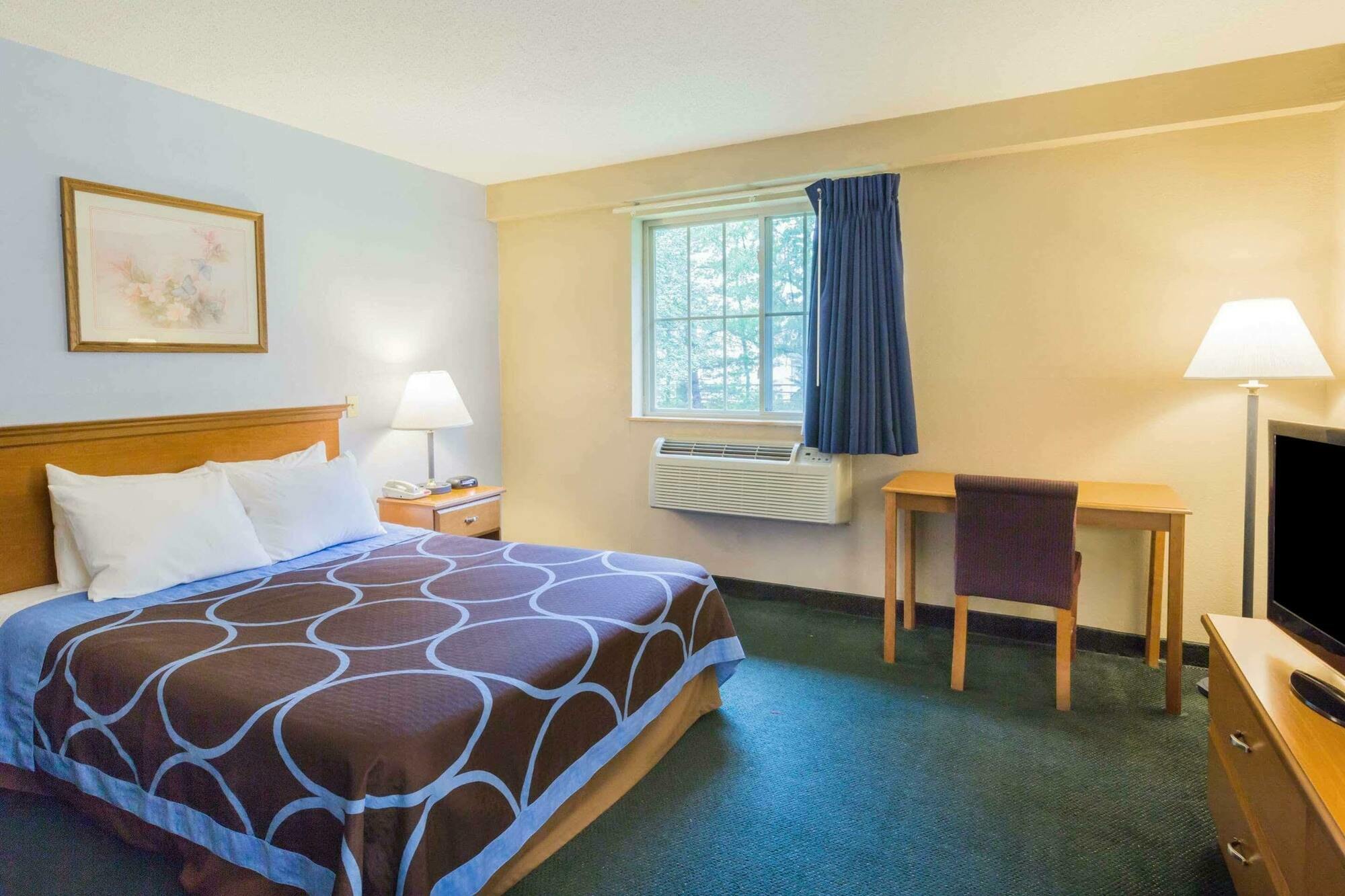 Super 8 By Wyndham East Stroudsburg - Poconos Hotell Eksteriør bilde